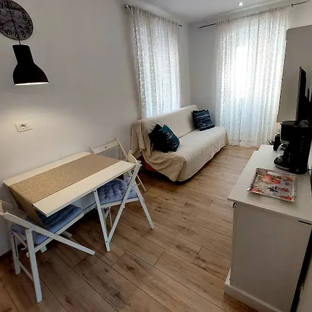 Apartment Position Theater *