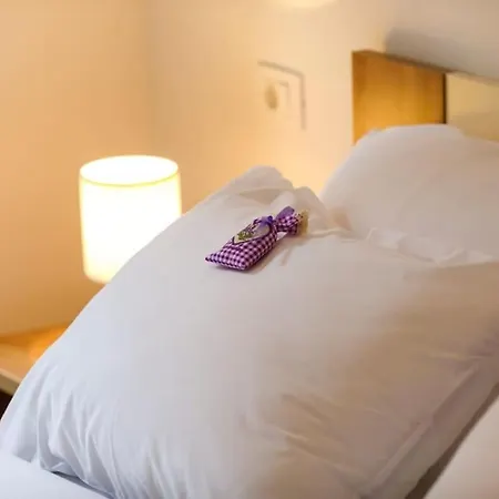 Position Theater سبليت